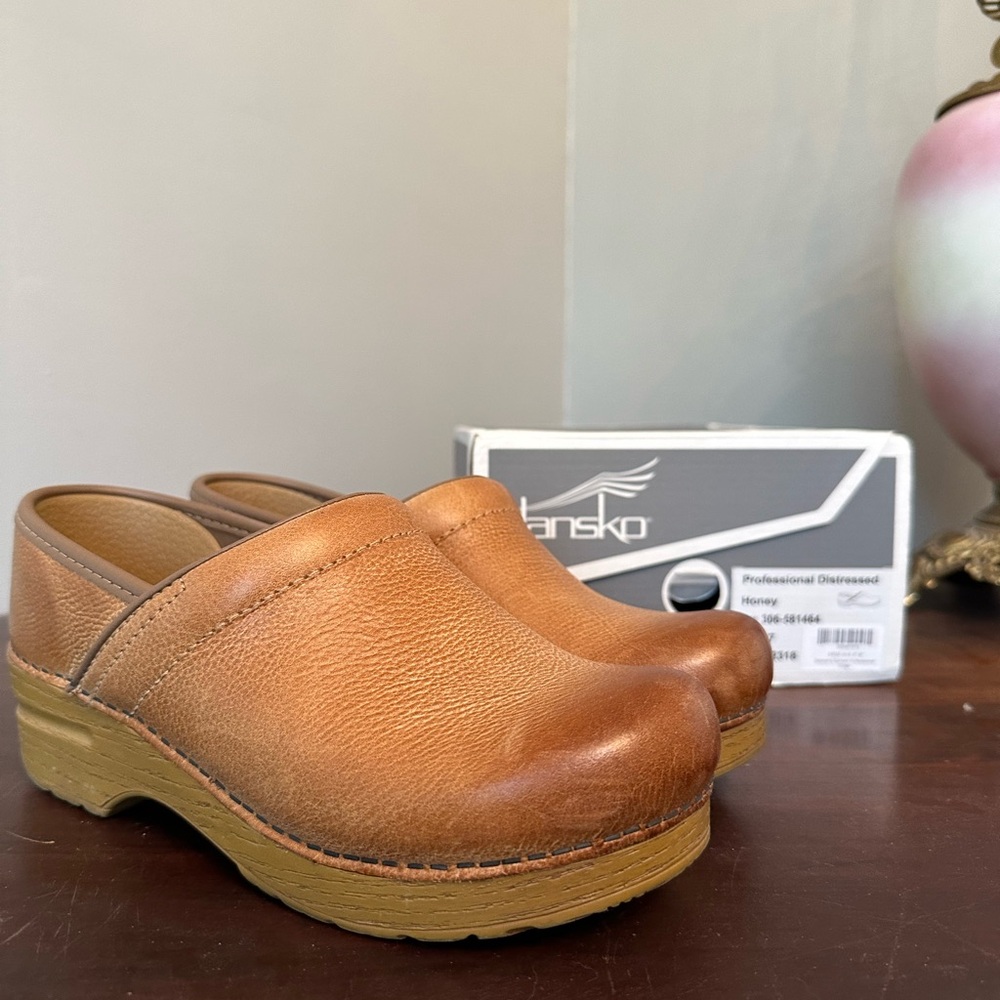 Dansko Leather Clogs in Honey Distressed Tan